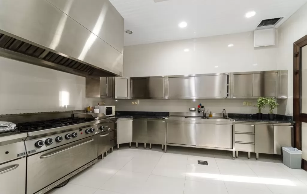 Résidentiel Propriété prête 5 chambres F / F Appartement  a louer au Koweit #23904 - 1  image 