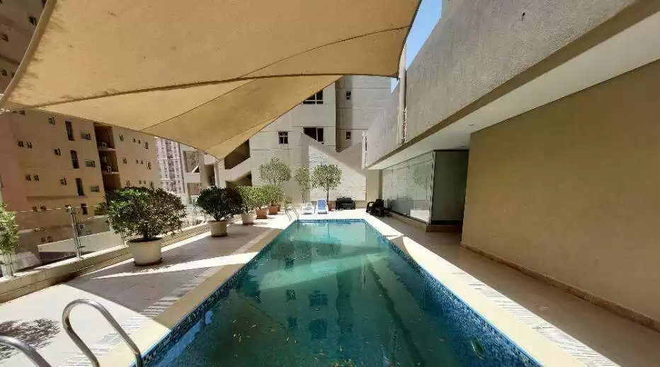 Residential Ready Property 3 Bedrooms U/F Apartment  for rent in Kuwait #23912 - 1  image 