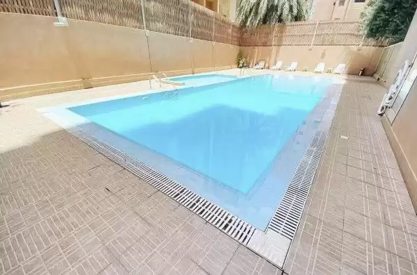 Residential Ready Property 2 Bedrooms U/F Apartment  for rent in Kuwait #23946 - 1  image 