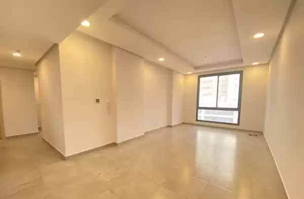 Residential Ready Property 3 Bedrooms U/F Apartment  for rent in Kuwait #23952 - 1  image 