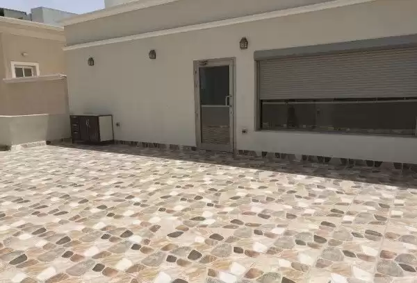 Residential Ready Property 1 Bedroom U/F Apartment  for rent in Kuwait #23954 - 1  image 