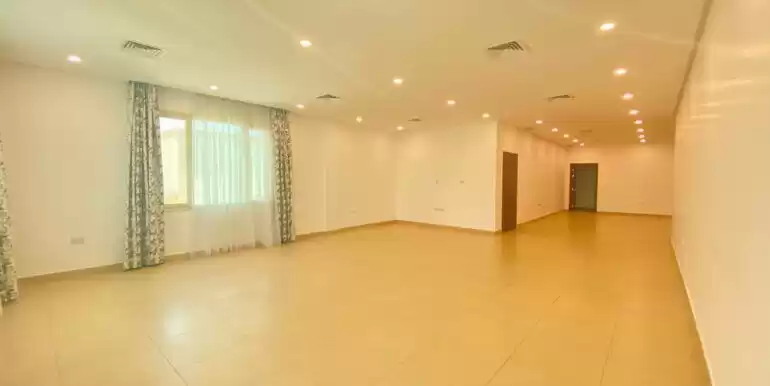 Résidentiel Propriété prête 4 chambres S / F Appartement  a louer au Koweit #23969 - 1  image 