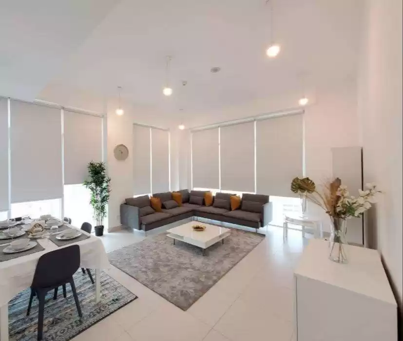 سكني عقار جاهز 2 + غرفة خادمة مفروش شقة  للإيجار في الكويت #23983 - 1  صورة 