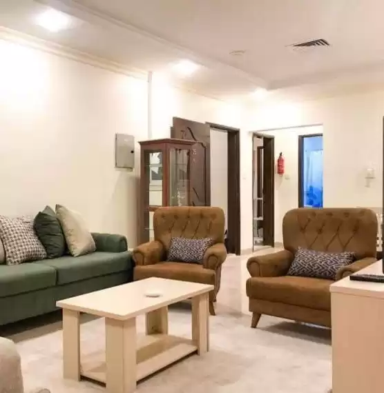 Residential Ready Property 3 Bedrooms F/F Apartment  for rent in Kuwait #23990 - 1  image 