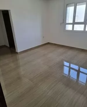 Residential Ready Property 3+maid Bedrooms U/F Apartment  for rent in Kuwait #24009 - 1  image 
