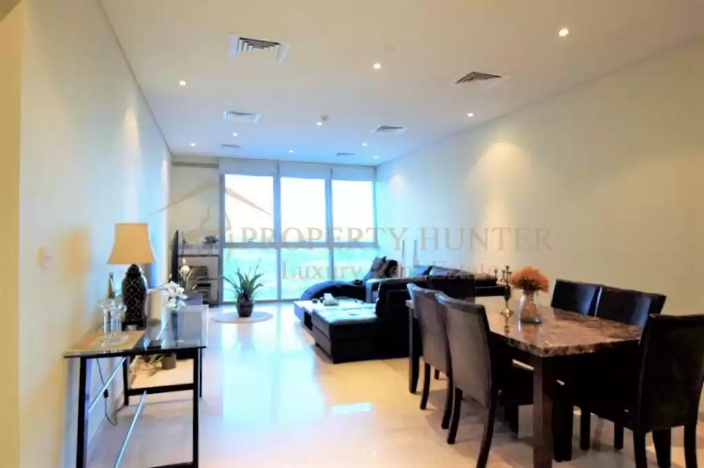 Жилой Готовая недвижимость 2+комнаты для горничных С/Ж Квартира  продается в Аль-Садд , Доха #24033 - 1  image 