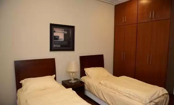 Résidentiel Propriété prête 2 chambres F / F Appartement  a louer au Koweit #24043 - 1  image 
