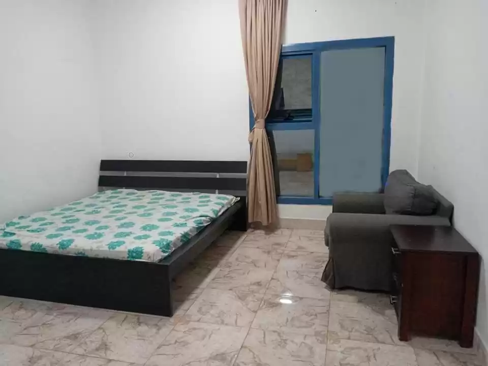 Residential Ready Property Studio S/F Apartment  for rent in Dubai #24059 - 1  image 