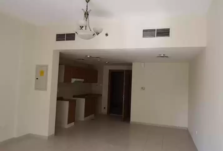 Residential Ready Property Studio U/F Apartment  for rent in Dubai #24094 - 1  image 