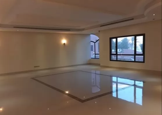Жилой Готовая недвижимость 5+комнат для горничных С/Ж Квартира  в аренду в Кувейт #24176 - 1  image 