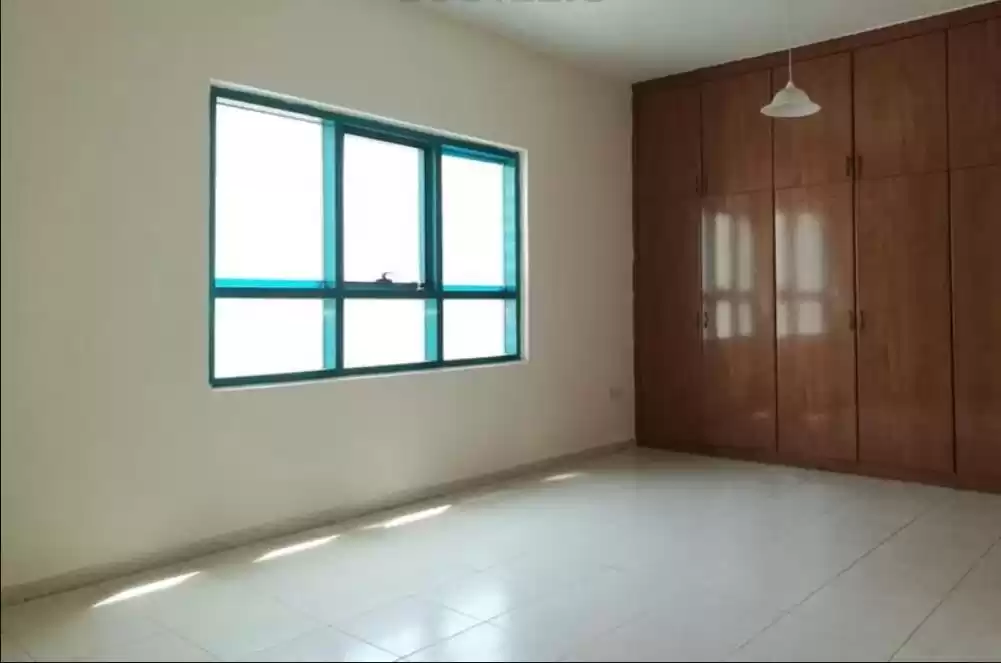 سكني عقار جاهز 1 غرفة  غير مفروش شقة  للإيجار في دبي #24180 - 1  صورة 