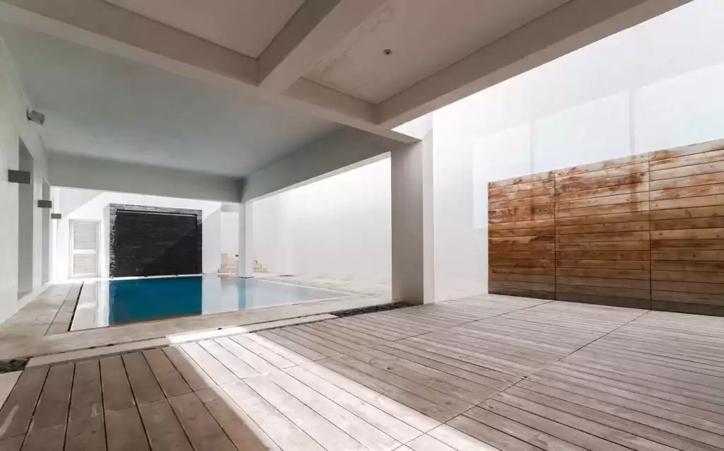 Residential Ready Property 5 Bedrooms U/F Standalone Villa  for rent in Kuwait #24188 - 1  image 