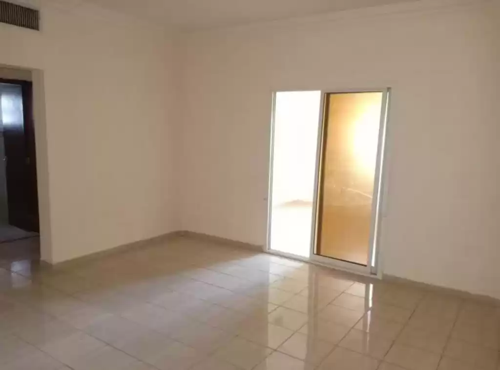 Wohn Klaar eigendom 2 Schlafzimmer U/F Wohnung  zu vermieten in Dubai #24198 - 1  image 