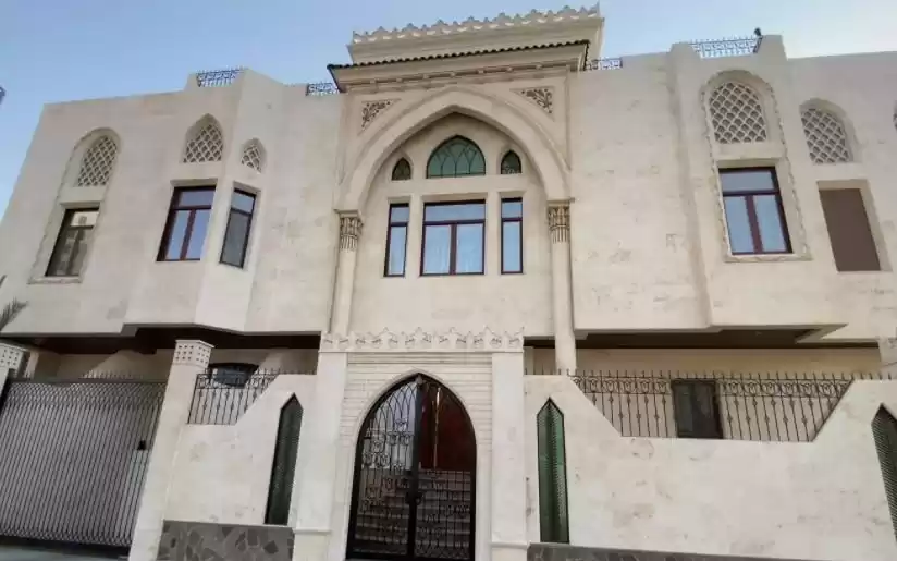 Résidentiel Propriété prête 3 + femme de chambre S / F Appartement  a louer au Riyad #24202 - 1  image 