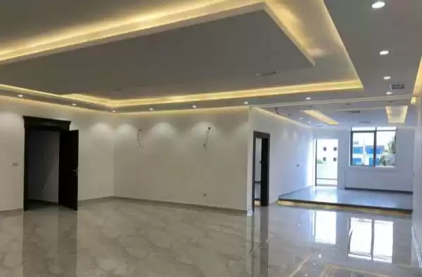Residential Ready Property 4+maid Bedrooms U/F Apartment  for rent in Kuwait #24244 - 1  image 