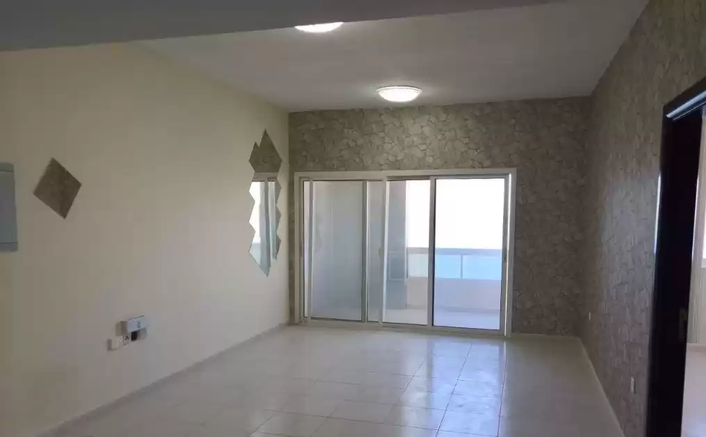 Residential Ready Property 2 Bedrooms U/F Apartment  for rent in Dubai #24312 - 1  image 