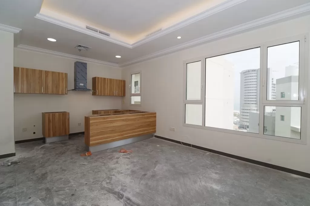 Residential Ready Property 2 Bedrooms U/F Apartment  for rent in Kuwait #24331 - 1  image 