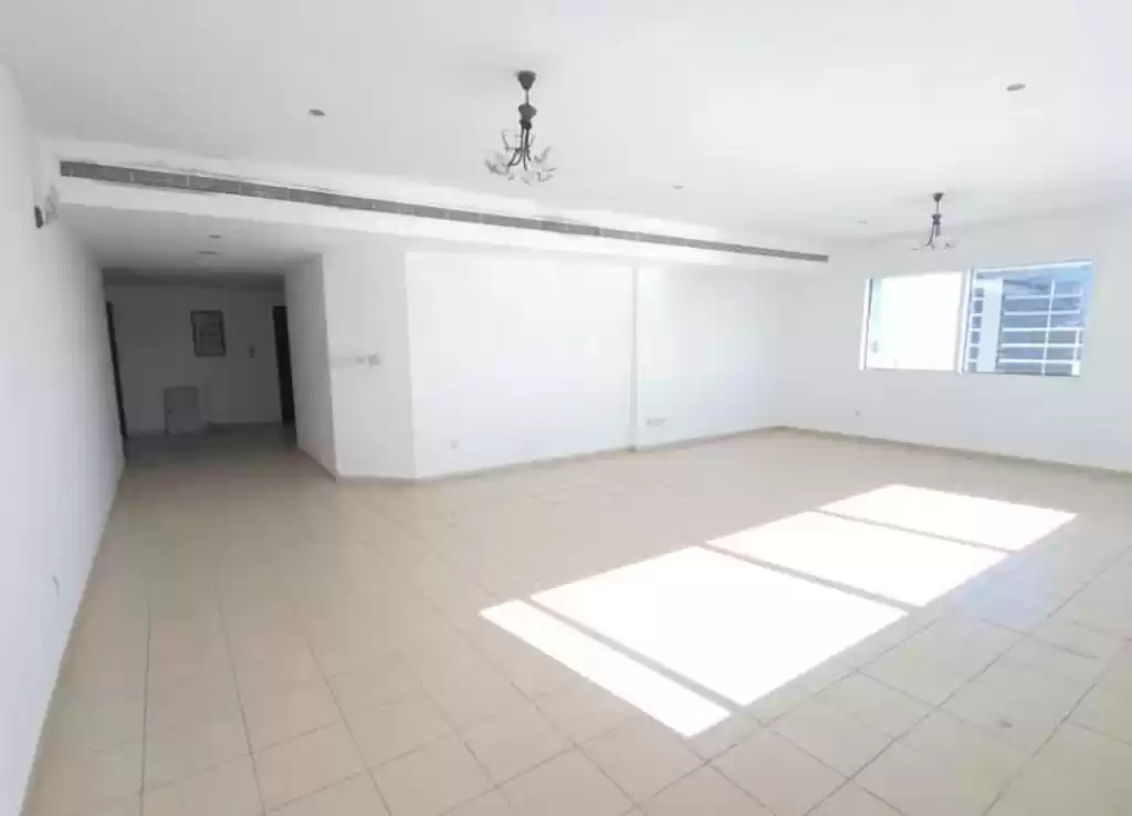 Residential Ready Property 3+maid Bedrooms U/F Apartment  for rent in Dubai #24386 - 1  image 