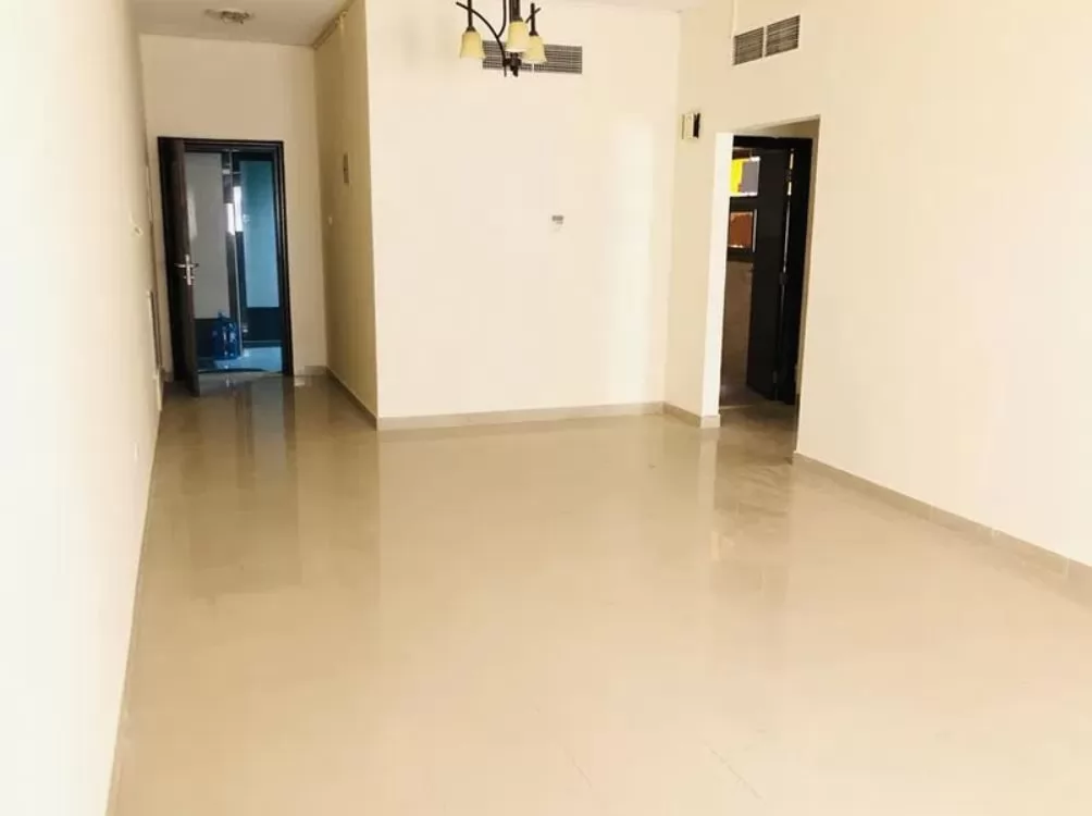 Residential Ready Property 1 Bedroom U/F Apartment  for rent in Sharjah #24397 - 1  image 