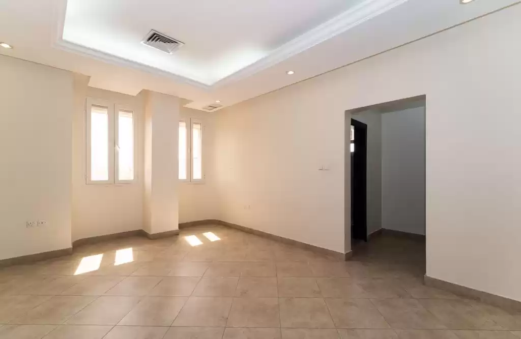 Wohn Klaar eigendom 3 Schlafzimmer S/F Wohnung  zu vermieten in Kuwait #24416 - 1  image 