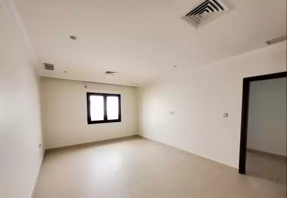 Residential Ready Property 3+maid Bedrooms U/F Apartment  for rent in Kuwait #24443 - 1  image 