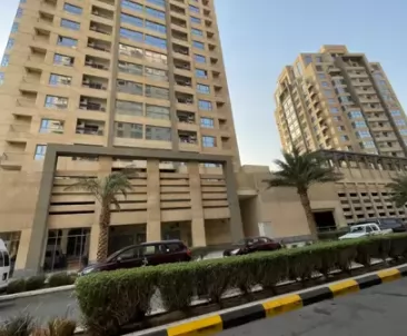 Residential Ready Property 3+maid Bedrooms S/F Compound  for rent in Riyadh #24452 - 1  image 