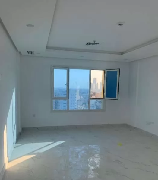 Residential Ready Property 3 Bedrooms U/F Apartment  for sale in Kuwait #24509 - 1  image 