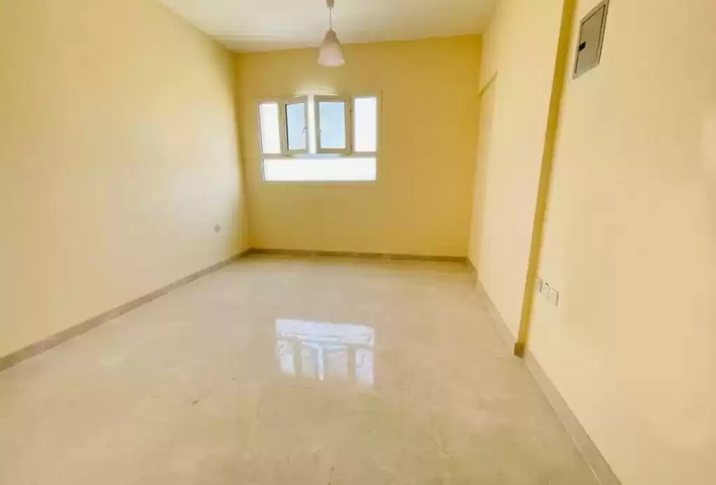 Residential Ready Property Studio U/F Apartment  for rent in Dubai #24521 - 1  image 