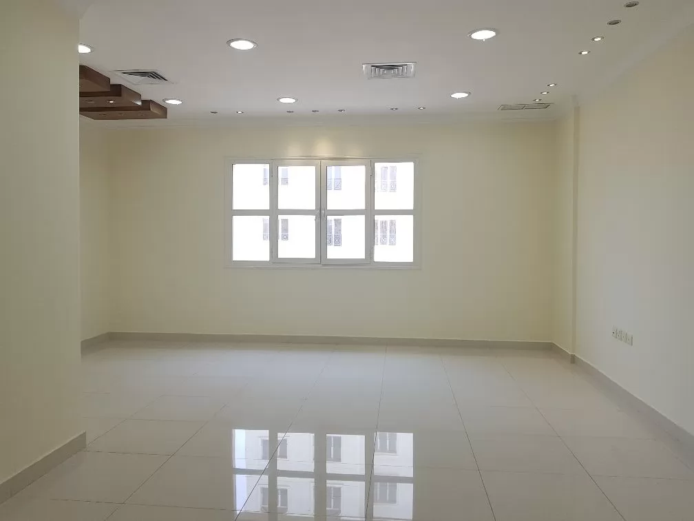 Жилой Готовая недвижимость 2 спальни Н/Ф Квартира  в аренду в Кувейт #24583 - 1  image 