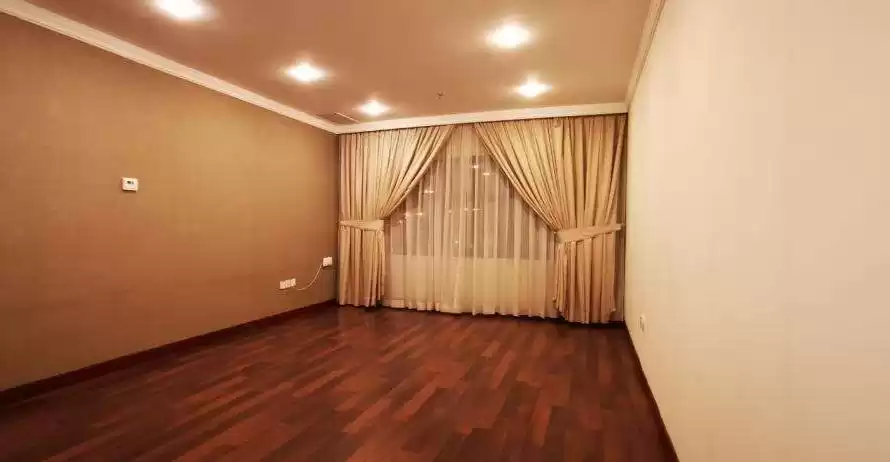 Residential Ready Property 2 Bedrooms U/F Apartment  for rent in Kuwait #24588 - 1  image 