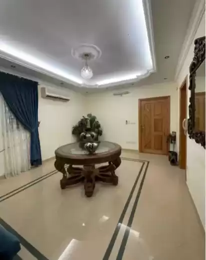 住宅 就绪物业 5+女仆卧室 U/F 公寓  出售 在 利雅得 #24665 - 1  image 