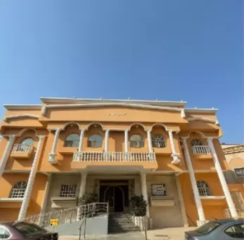 Résidentiel Propriété prête 5 + femme de chambre U / f Appartement  a louer au Riyad #24669 - 1  image 