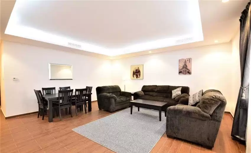 Wohn Klaar eigendom 3 Schlafzimmer F/F Wohnung  zu vermieten in Kuwait #24675 - 1  image 