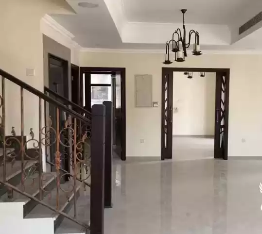 Résidentiel Propriété prête 4 + femme de chambre U / f Villa autonome  à vendre au Dubai #24690 - 1  image 