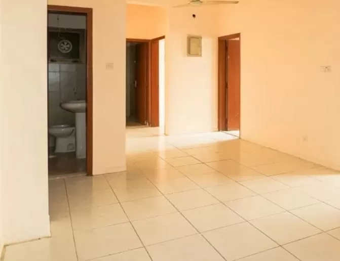 Residential Ready Property 2 Bedrooms U/F Apartment  for rent in Sharjah #24709 - 1  image 