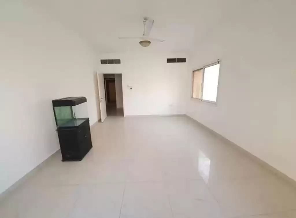 Residential Ready Property Studio U/F Apartment  for rent in Dubai #24712 - 1  image 