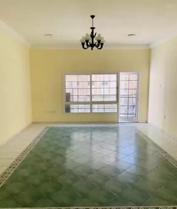 Residential Ready Property 3 Bedrooms U/F Apartment  for rent in Dubai #24767 - 1  image 
