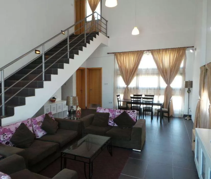 Résidentiel Propriété prête 2 + femme de chambre F / F Appartement  a louer au Koweit #24768 - 1  image 