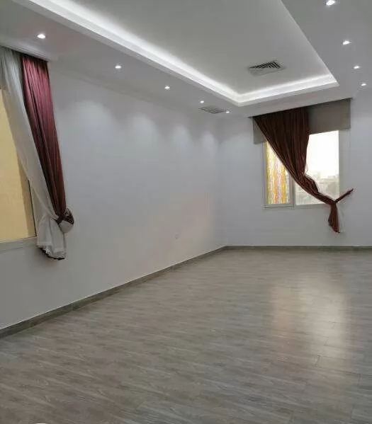 Résidentiel Propriété prête 3 chambres U / f Appartement  a louer au Koweit #24805 - 1  image 
