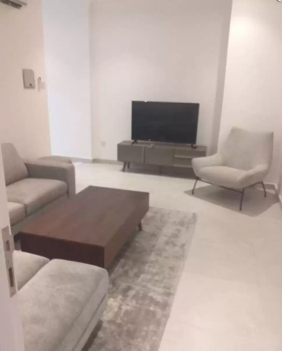 Residential Ready Property 1 Bedroom F/F Apartment  for rent in Kuwait #24811 - 1  image 
