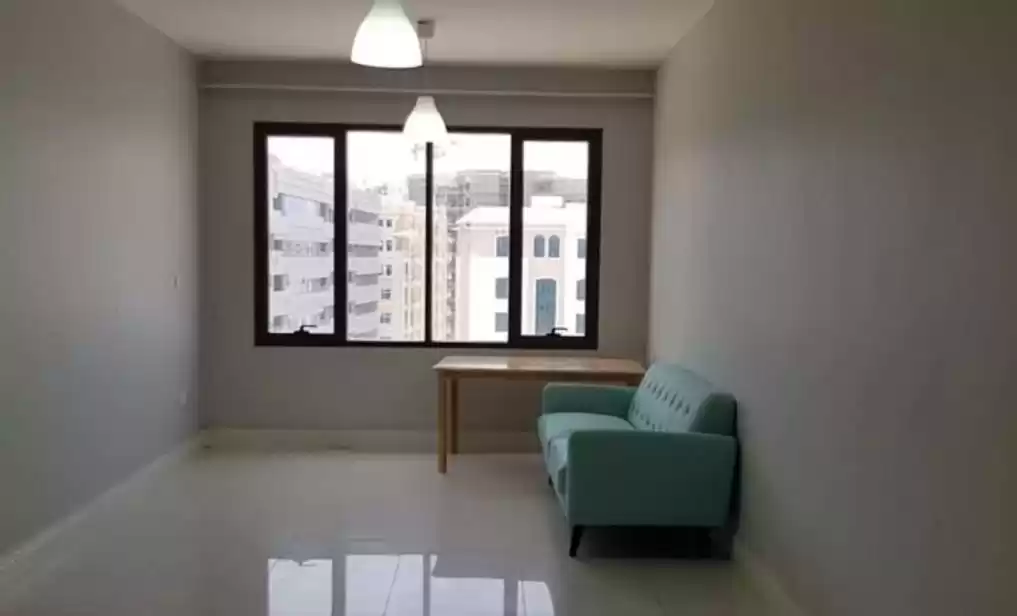 Wohn Klaar eigendom 2 + Magd Schlafzimmer S/F Wohnung  zu vermieten in Dubai #24813 - 1  image 