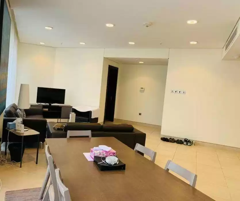 Residential Ready Property 2 Bedrooms F/F Apartment  for rent in Kuwait #24890 - 1  image 