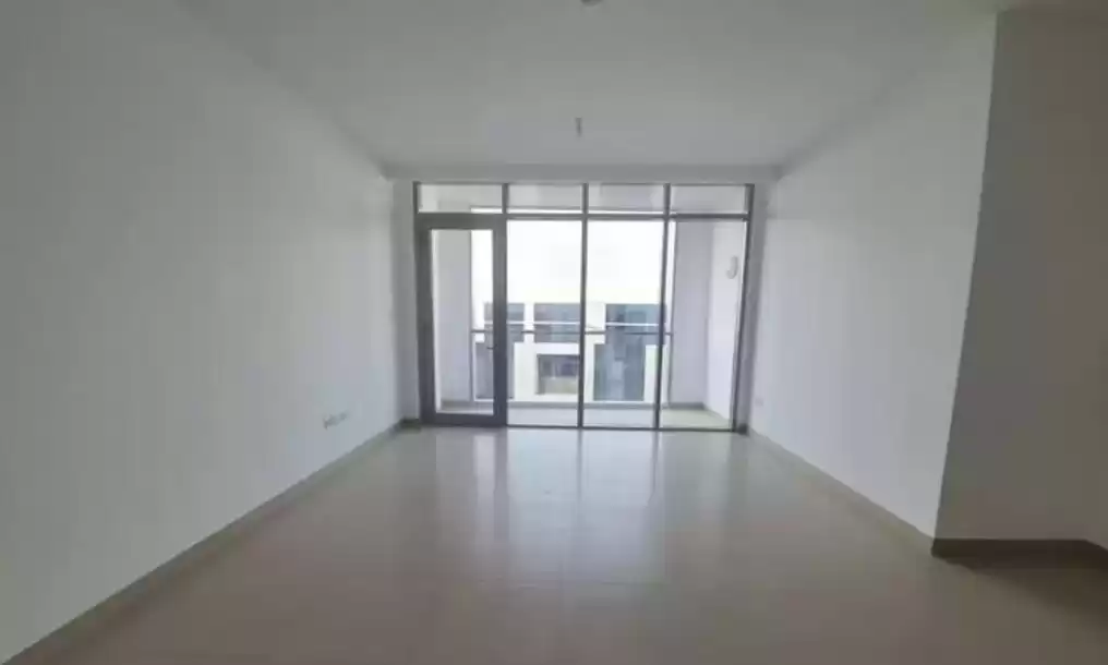 Residential Ready Property 1 Bedroom U/F Apartment  for rent in Dubai #24894 - 1  image 