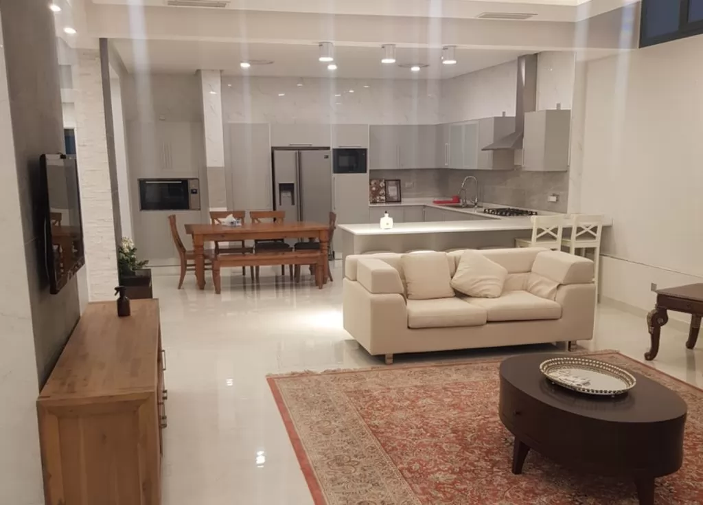 Residencial Listo Propiedad 2 dormitorios F / F Villa Standerlone  alquiler en Kuwait #24992 - 1  image 