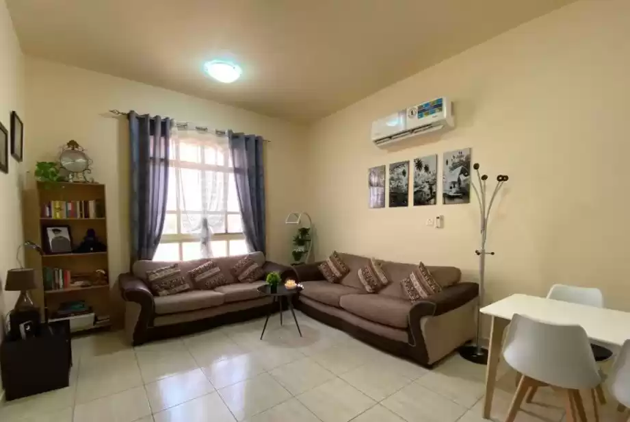 Residencial Listo Propiedad Estudio F / F Apartamento  alquiler en Dubái #24994 - 1  image 