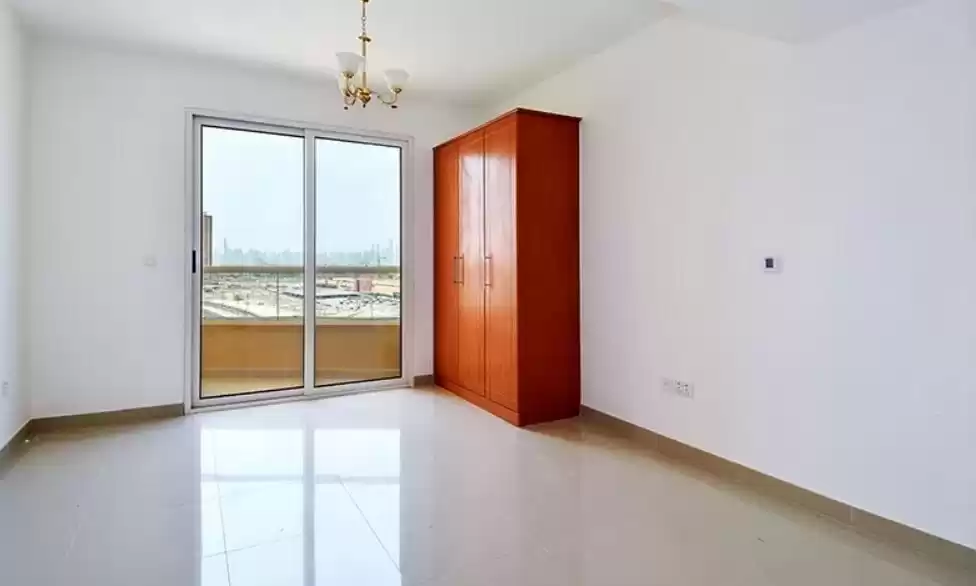 Жилой Готовая недвижимость Студия С/Ж Квартира  продается в Дубай #25055 - 1  image 