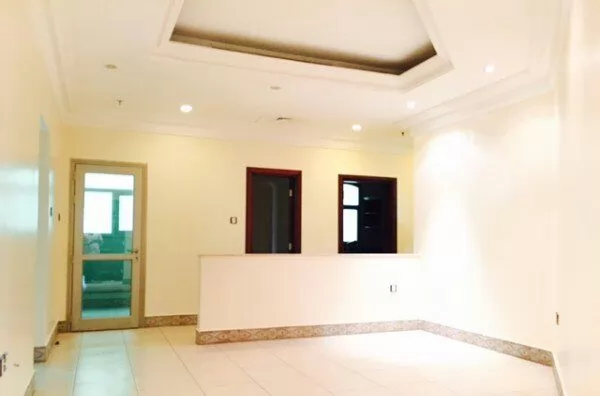 Residential Ready Property 3 Bedrooms S/F Apartment  for rent in Kuwait #25128 - 1  image 