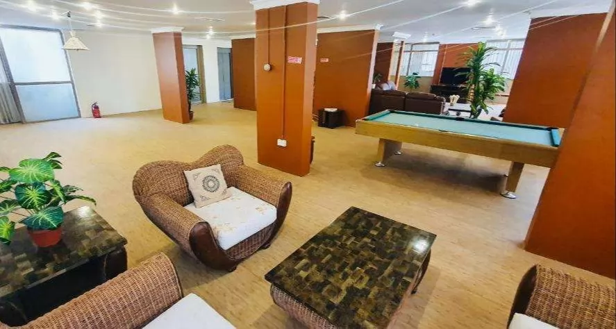 Wohn Klaar eigendom 2 Schlafzimmer F/F Wohnung  zu vermieten in Kuwait #25142 - 1  image 