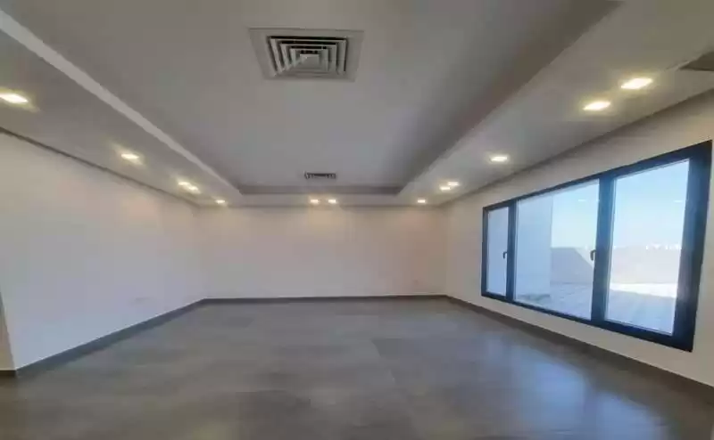 Жилой Готовая недвижимость 2 спальни Н/Ф Квартира  в аренду в Кувейт #25157 - 1  image 