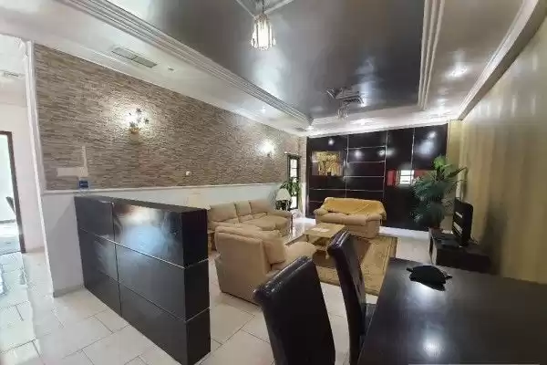 Residential Ready Property 3 Bedrooms F/F Apartment  for rent in Kuwait #25158 - 1  image 